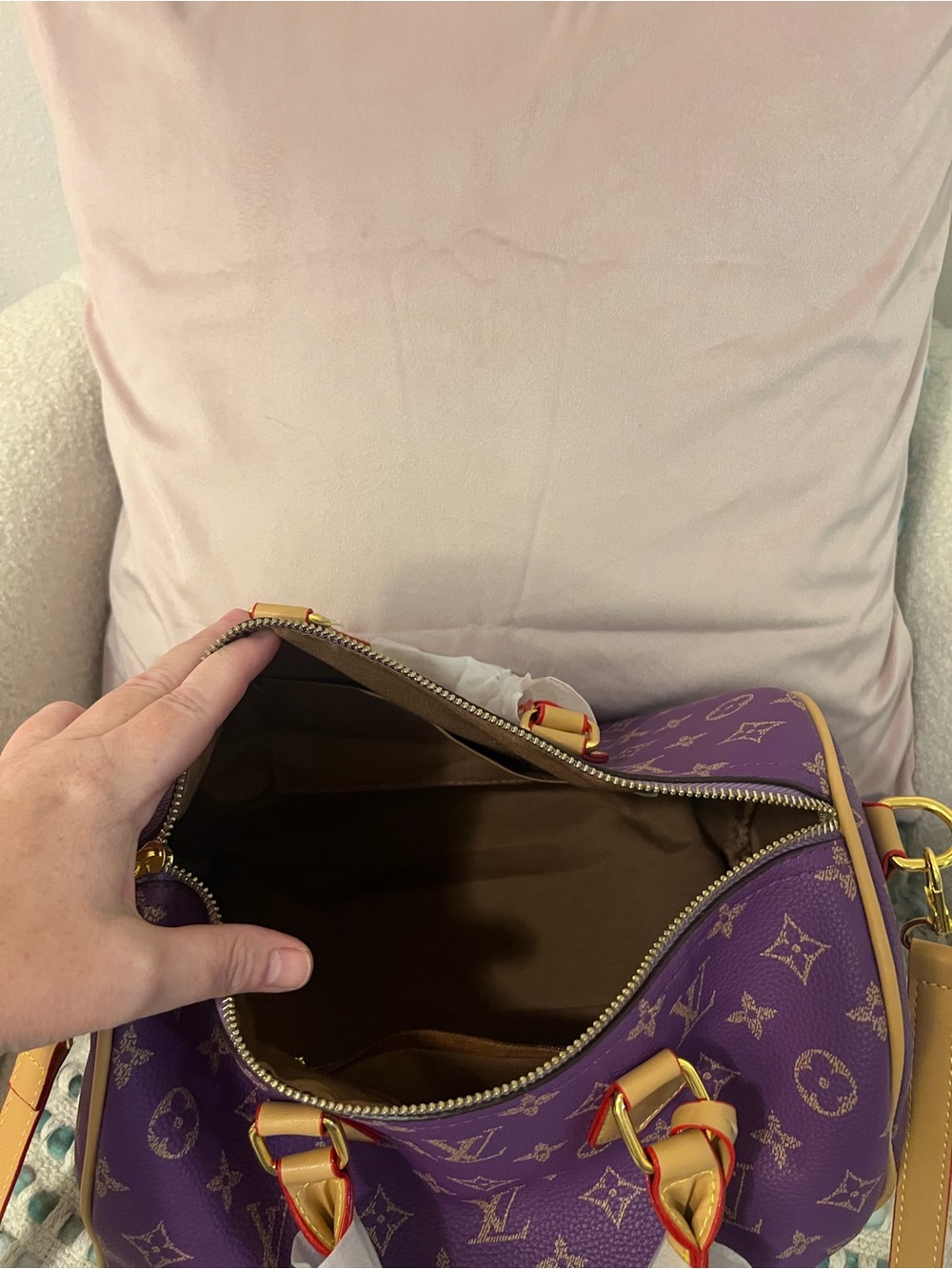 INSPIRED Purple Monogram Bandoulière Crossbody with Pouch - Picture 4 of 14